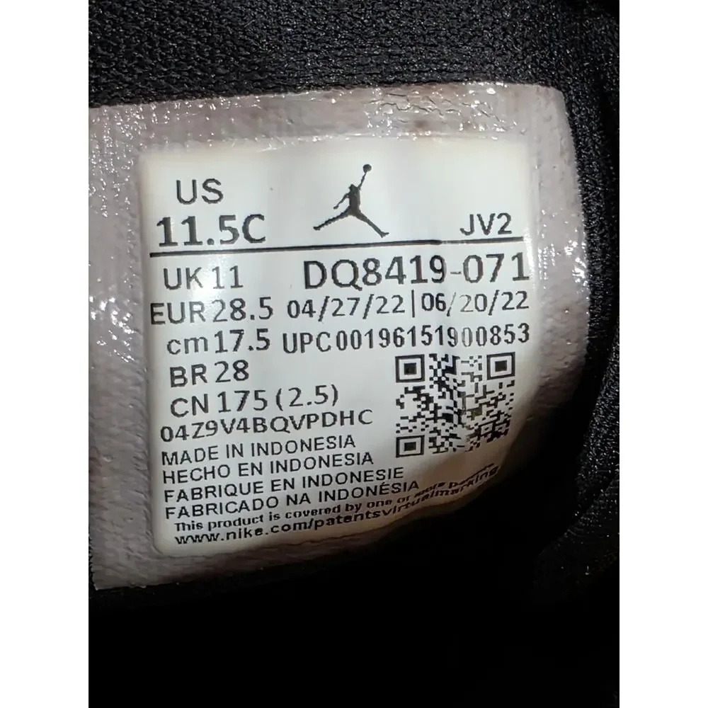 Nike Air Jordan 1 Mid SE Leather Wear Away Taxi Little Kids 11.5C